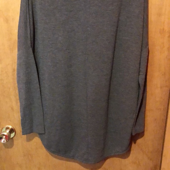 Madison & Berkeley Women’s Turtleneck Tunic ~ med - Picture 6 of 8